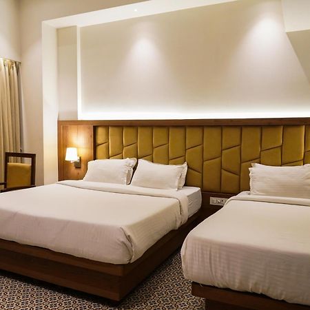 Hotel Sun Shine Inn Mira-Bhayandar Экстерьер фото