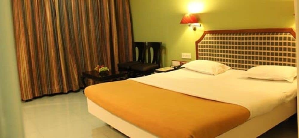 Hotel Sun Shine Inn Mira-Bhayandar Экстерьер фото